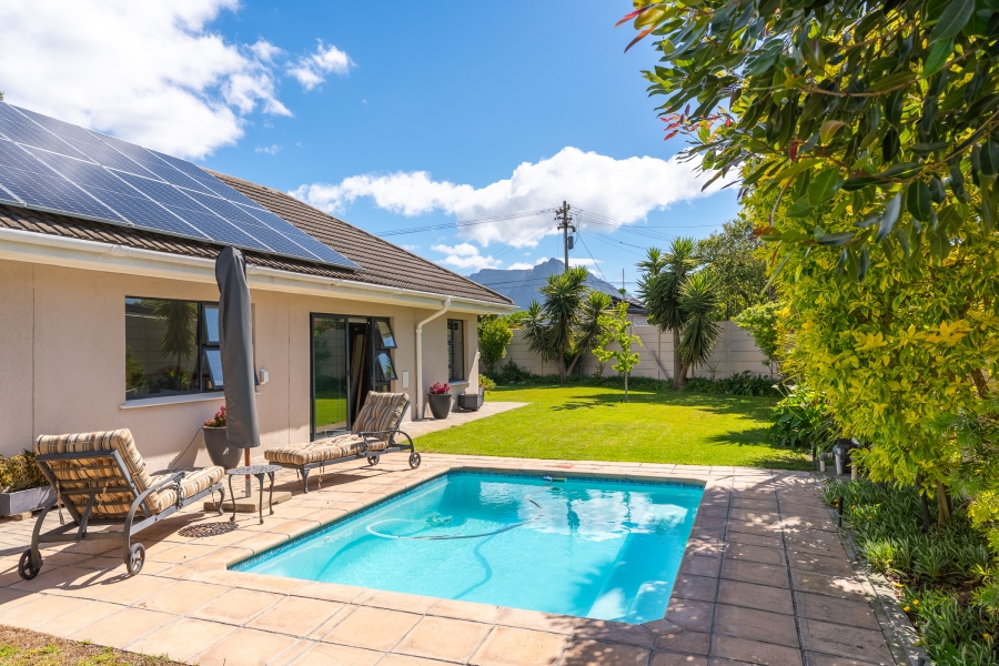 4 Bedroom Property for Sale in Pinelands Western Cape